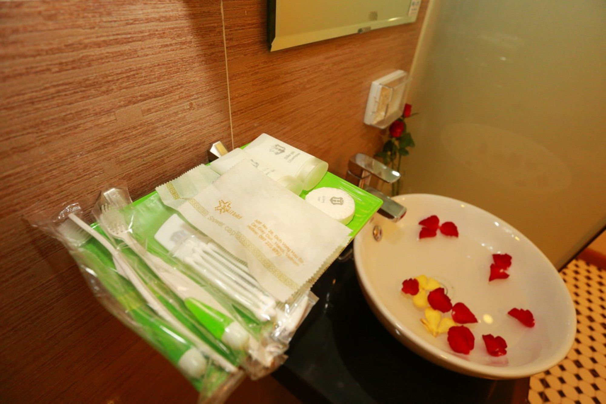 Oyo 210 Saki Hotel Hanoi Dış mekan fotoğraf